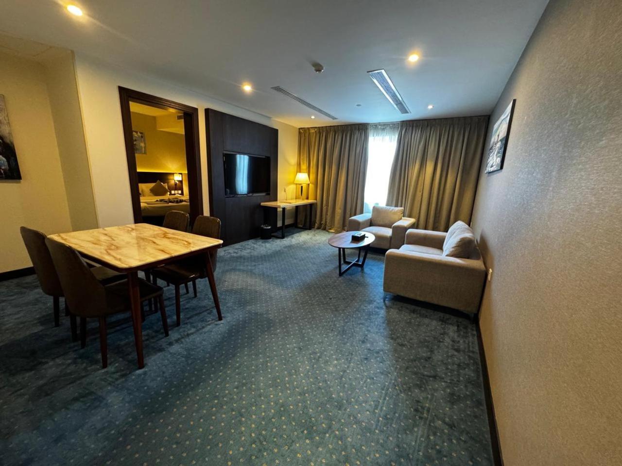 Coupard Hotel Riyadh Eksteriør bilde